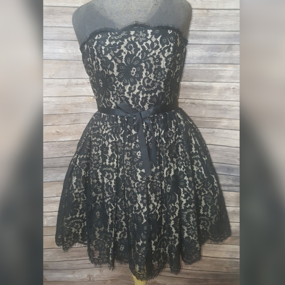 Neiman Marcus Target Black Lace Party Dress Sz 4